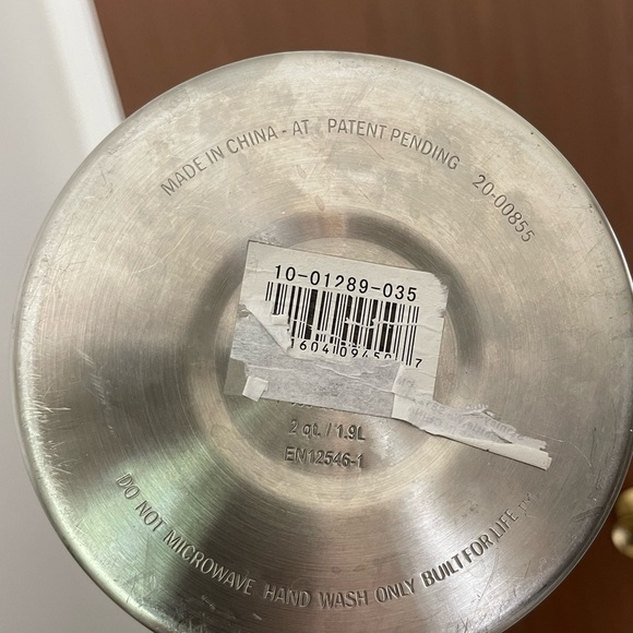 Stanley 2 quart Thermos with handle - Picture 3 of 3